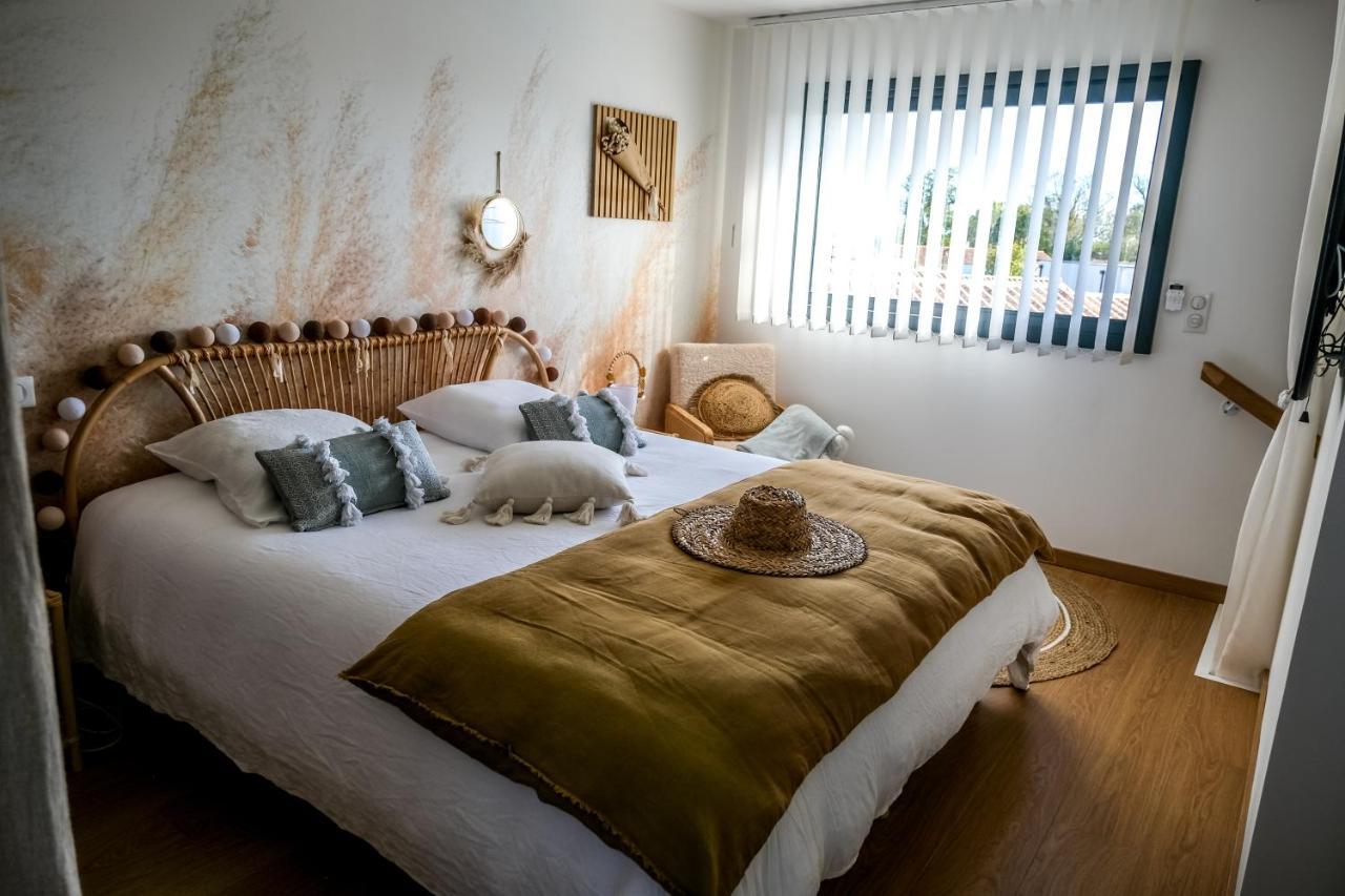 Suites By Aix Keys Avec Jacuzzi Privatif 5 Min Des Plages Fouras Saint-Laurent-de-la-Prée Exterior foto