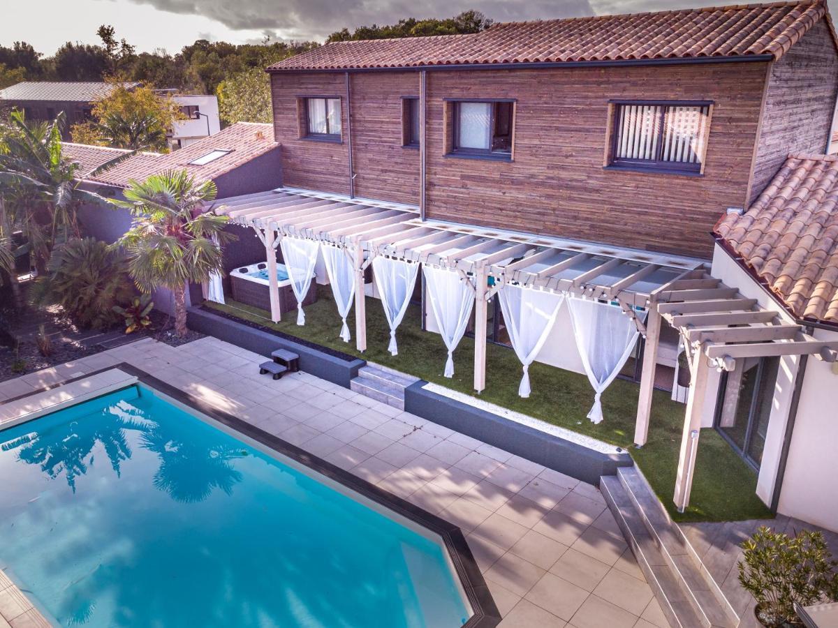 Suites By Aix Keys Avec Jacuzzi Privatif 5 Min Des Plages Fouras Saint-Laurent-de-la-Prée Exterior foto
