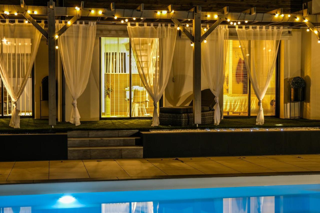 Suites By Aix Keys Avec Jacuzzi Privatif 5 Min Des Plages Fouras Saint-Laurent-de-la-Prée Exterior foto