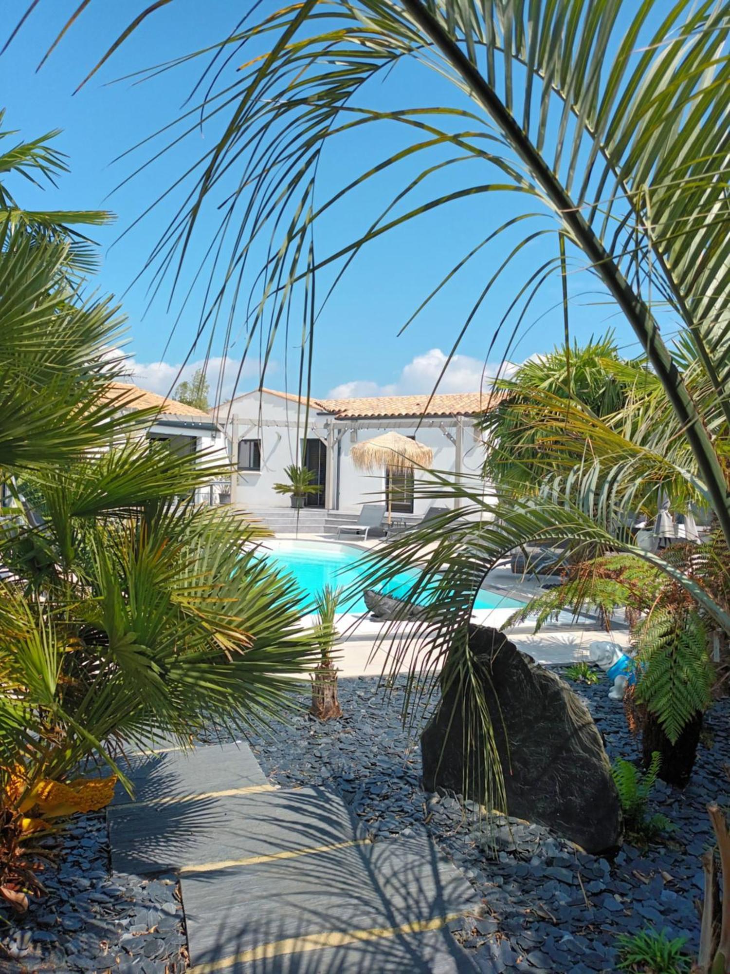 Suites By Aix Keys Avec Jacuzzi Privatif 5 Min Des Plages Fouras Saint-Laurent-de-la-Prée Exterior foto